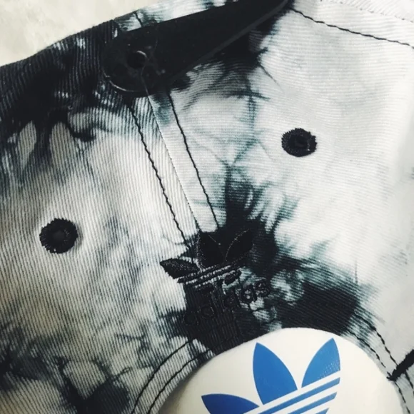 Adidas Tie Dye Washed Colorways baseball Cap - Picture 8 of 11